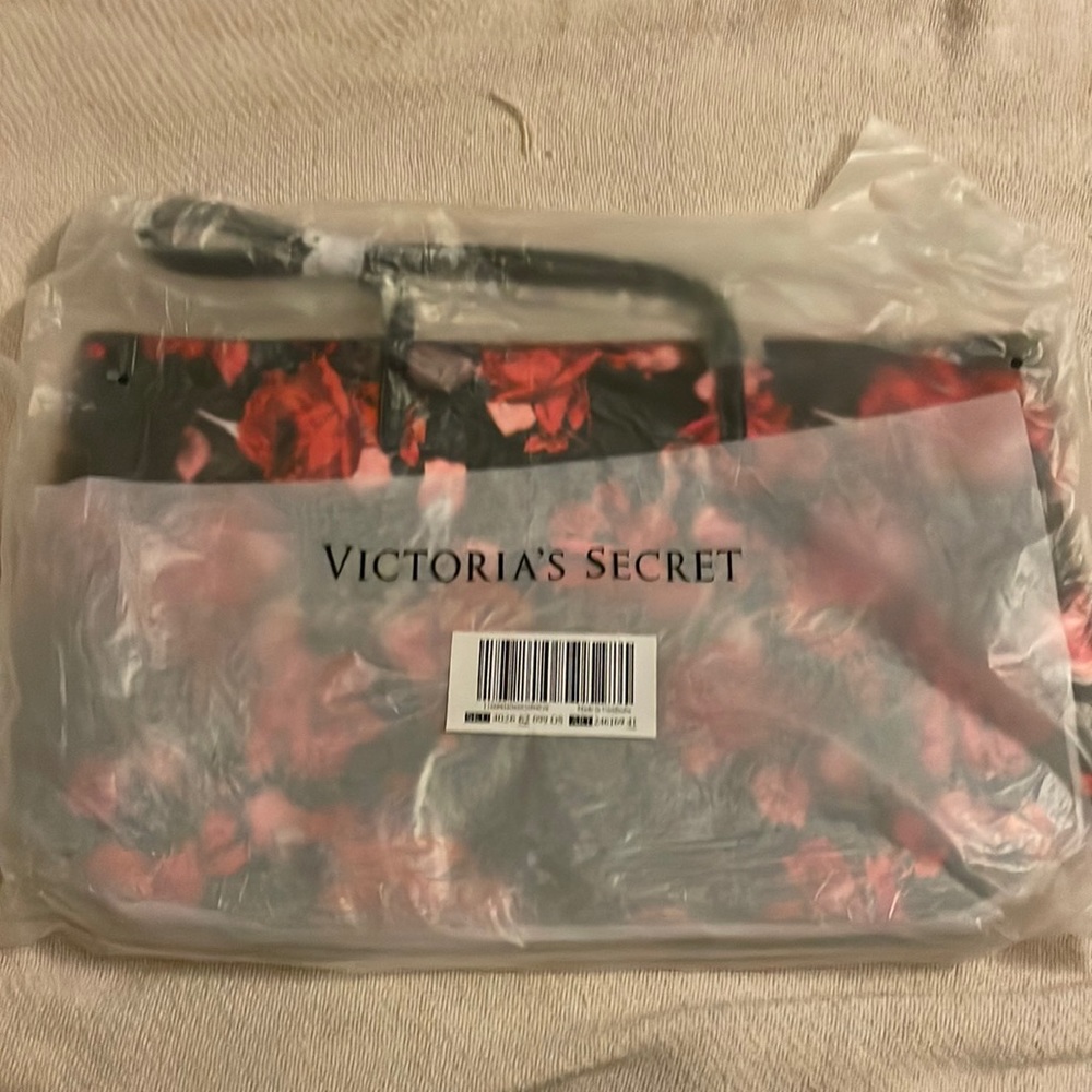 VS roses tote